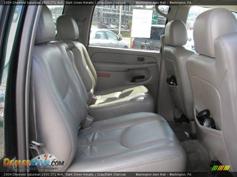 2004 Chevrolet Suburban 1500 Z71 4x4 Dark Green Metallic / Gray/Dark Charcoal Photo #12