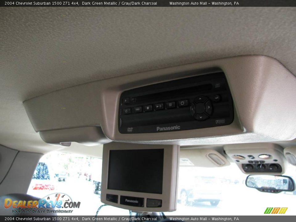 2004 Chevrolet Suburban 1500 Z71 4x4 Dark Green Metallic / Gray/Dark Charcoal Photo #14