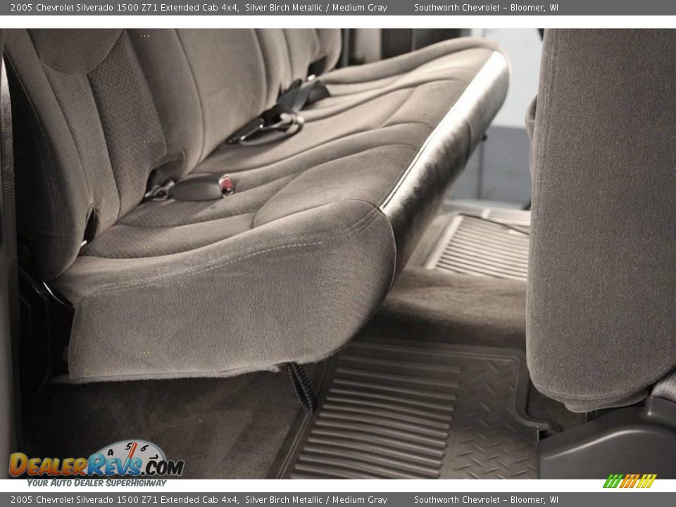 2005 Chevrolet Silverado 1500 Z71 Extended Cab 4x4 Silver Birch Metallic / Medium Gray Photo #5