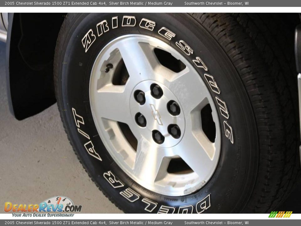 2005 Chevrolet Silverado 1500 Z71 Extended Cab 4x4 Silver Birch Metallic / Medium Gray Photo #8