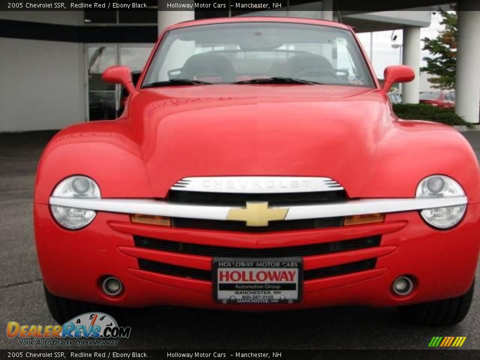 2005 Chevrolet SSR Redline Red / Ebony Black Photo #5