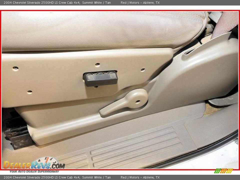 2004 Chevrolet Silverado 2500HD LS Crew Cab 4x4 Summit White / Tan Photo #15