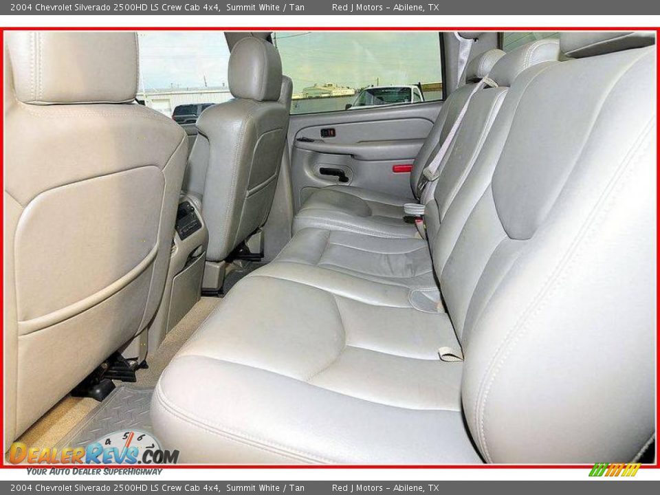 2004 Chevrolet Silverado 2500HD LS Crew Cab 4x4 Summit White / Tan Photo #19
