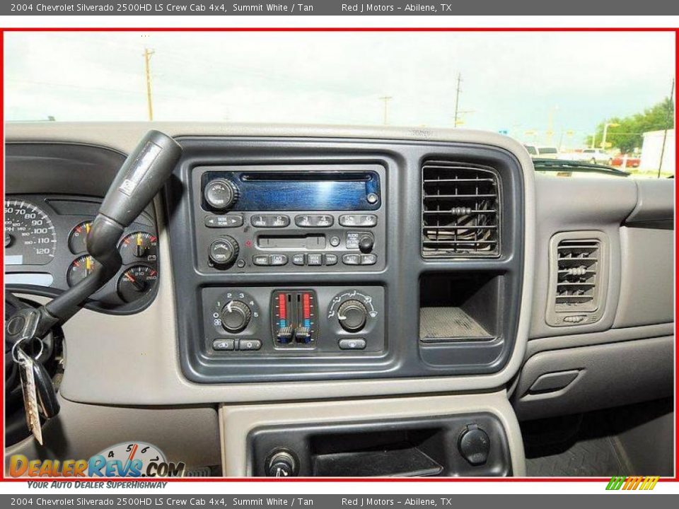 2004 Chevrolet Silverado 2500HD LS Crew Cab 4x4 Summit White / Tan Photo #32