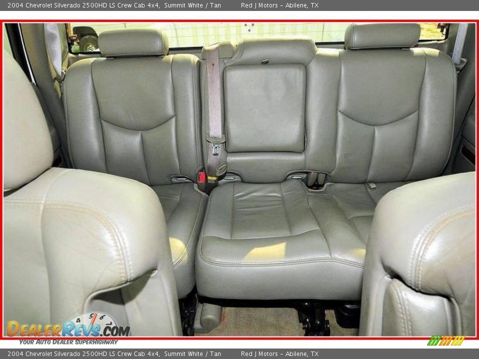 2004 Chevrolet Silverado 2500HD LS Crew Cab 4x4 Summit White / Tan Photo #34