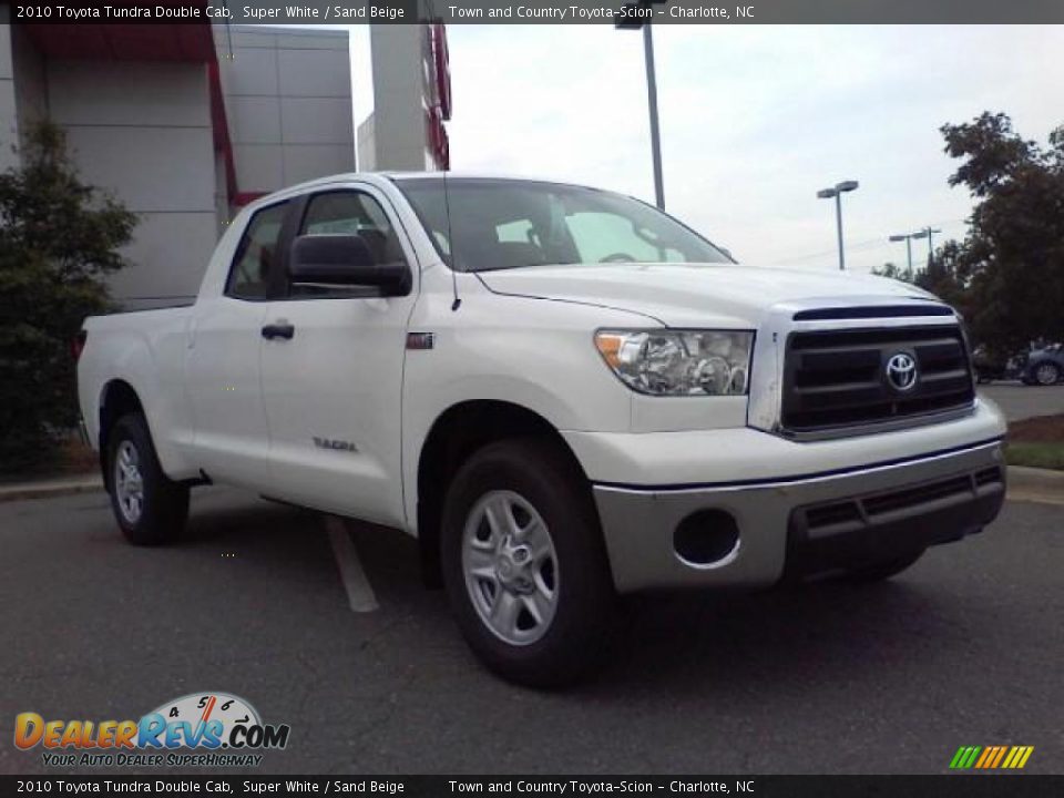 2010 Toyota Tundra Double Cab Super White / Sand Beige Photo #1