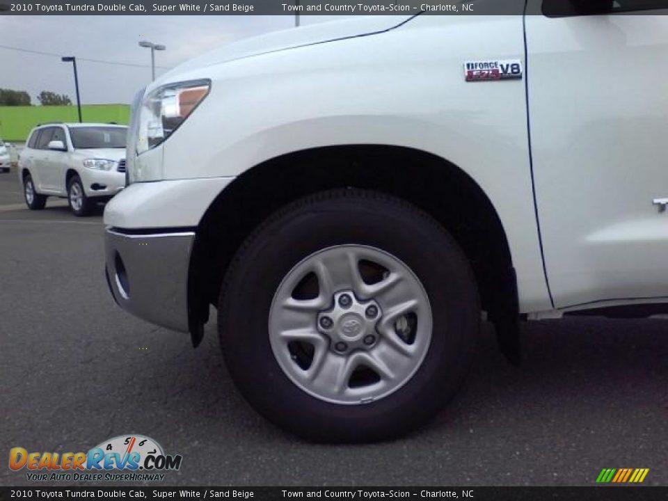 2010 Toyota Tundra Double Cab Super White / Sand Beige Photo #10