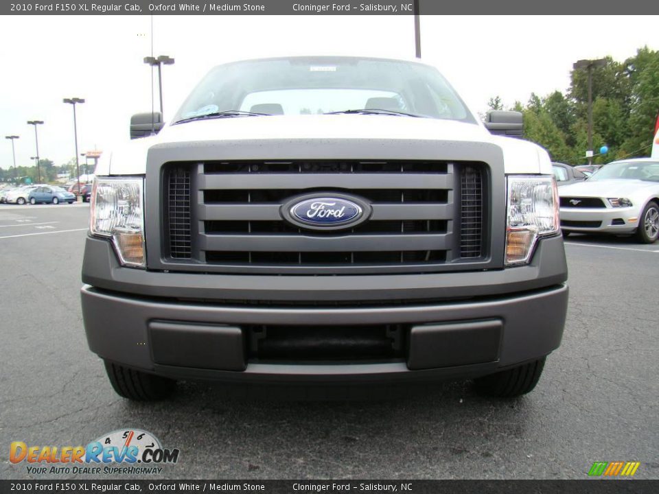 2010 Ford F150 XL Regular Cab Oxford White / Medium Stone Photo #7