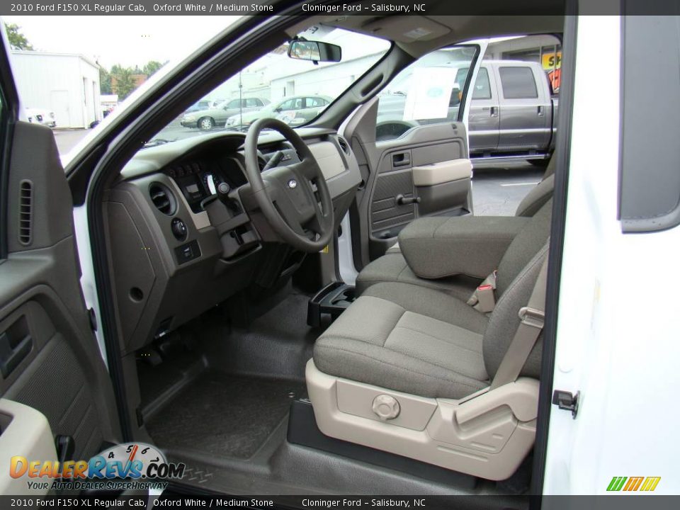 2010 Ford F150 XL Regular Cab Oxford White / Medium Stone Photo #8