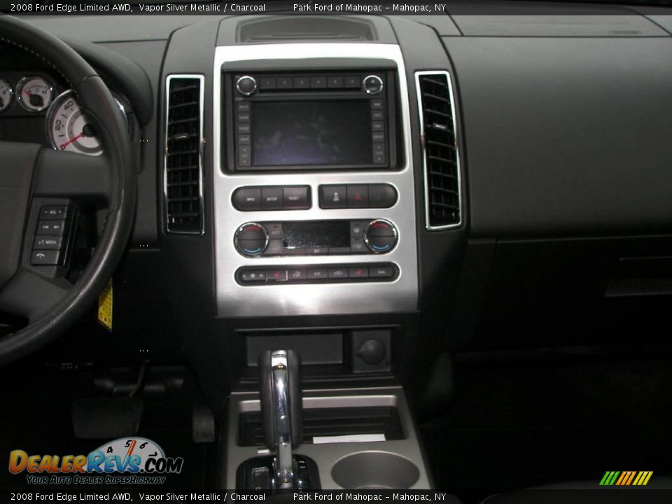 2008 Ford Edge Limited AWD Vapor Silver Metallic / Charcoal Photo #18