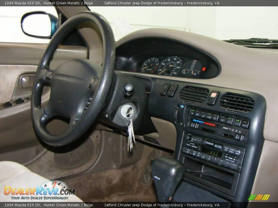 1994 Mazda 626 DX Hunter Green Metallic / Beige Photo #17