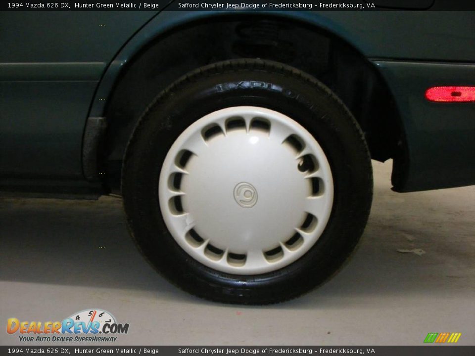 1994 Mazda 626 DX Hunter Green Metallic / Beige Photo #31