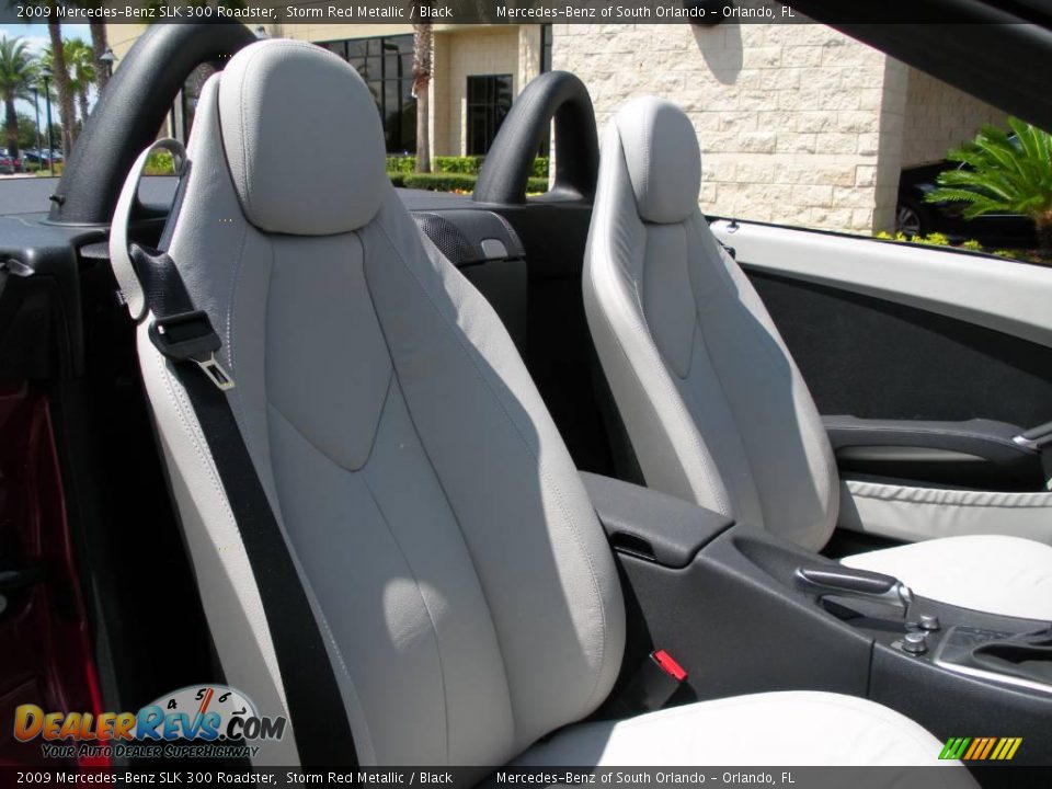 2009 Mercedes-Benz SLK 300 Roadster Storm Red Metallic / Black Photo #19