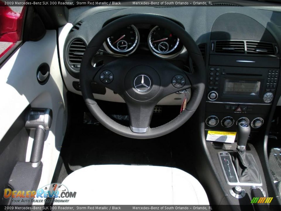 2009 Mercedes-Benz SLK 300 Roadster Storm Red Metallic / Black Photo #21