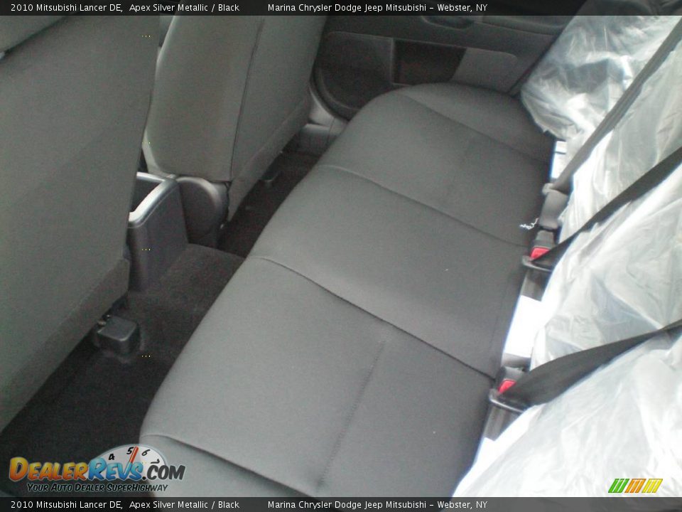 2010 Mitsubishi Lancer DE Apex Silver Metallic / Black Photo #3
