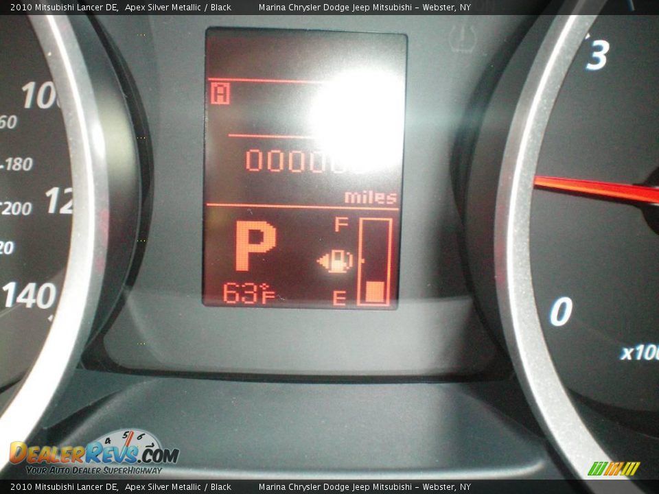 2010 Mitsubishi Lancer DE Apex Silver Metallic / Black Photo #25