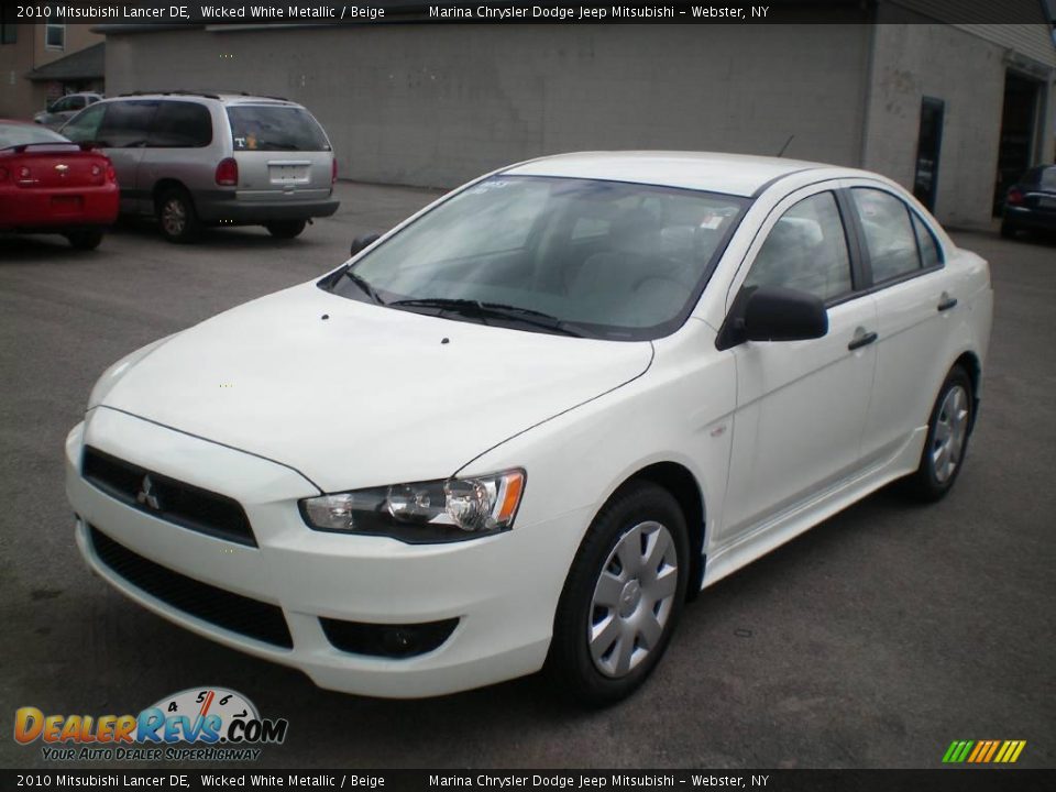 2010 Mitsubishi Lancer DE Wicked White Metallic / Beige Photo #1