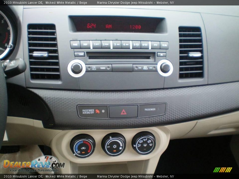 2010 Mitsubishi Lancer DE Wicked White Metallic / Beige Photo #4