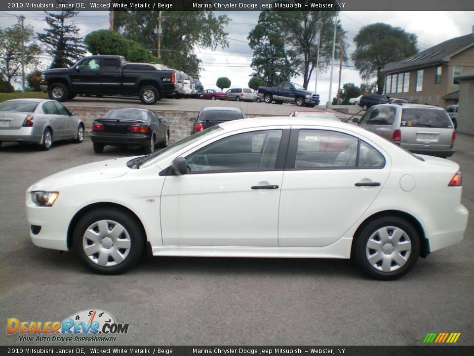 2010 Mitsubishi Lancer DE Wicked White Metallic / Beige Photo #6