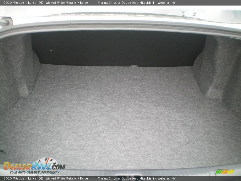 2010 Mitsubishi Lancer DE Wicked White Metallic / Beige Photo #18