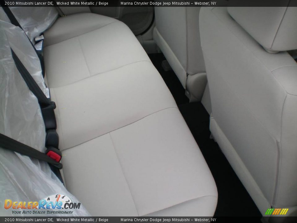 2010 Mitsubishi Lancer DE Wicked White Metallic / Beige Photo #20