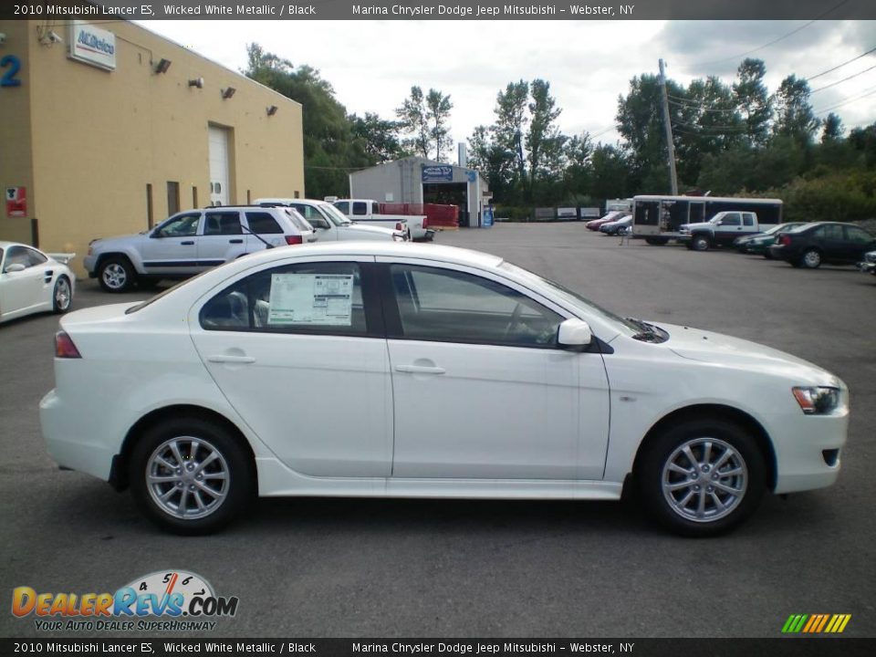 2010 Mitsubishi Lancer ES Wicked White Metallic / Black Photo #10