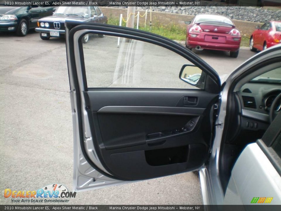 2010 Mitsubishi Lancer ES Apex Silver Metallic / Black Photo #16
