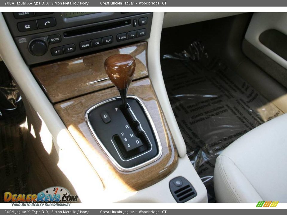 2004 Jaguar X-Type 3.0 Zircon Metallic / Ivory Photo #16