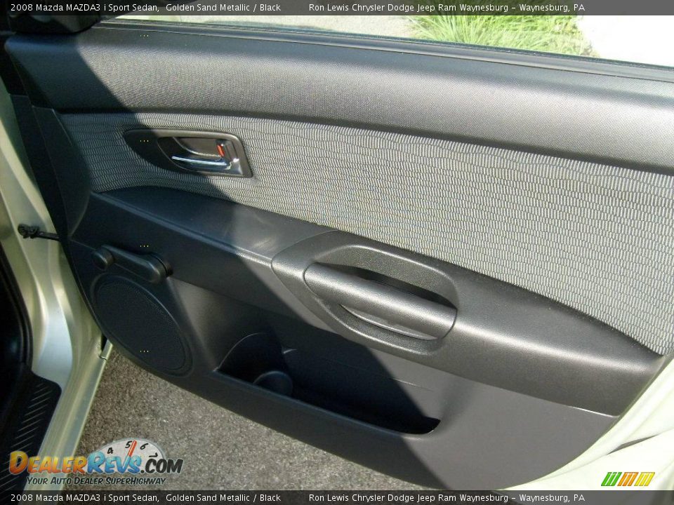 2008 Mazda MAZDA3 i Sport Sedan Golden Sand Metallic / Black Photo #18