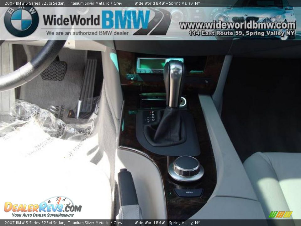 2007 BMW 5 Series 525xi Sedan Titanium Silver Metallic / Grey Photo #14