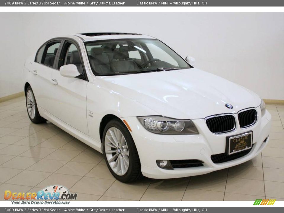 2009 BMW 3 Series 328xi Sedan Alpine White / Grey Dakota Leather Photo #1