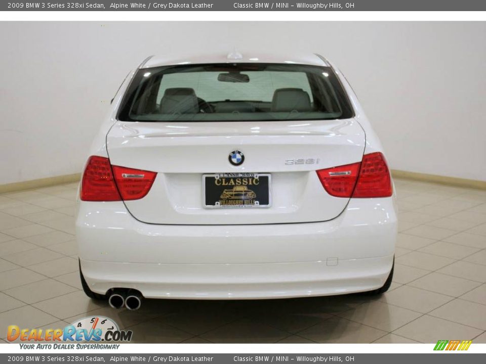 2009 BMW 3 Series 328xi Sedan Alpine White / Grey Dakota Leather Photo #6