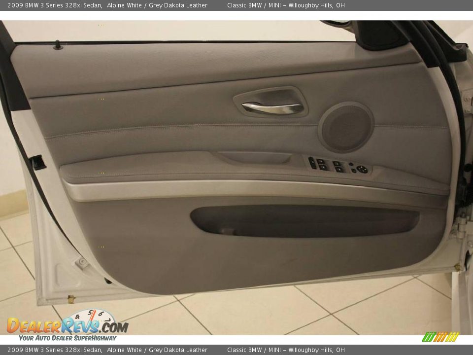2009 BMW 3 Series 328xi Sedan Alpine White / Grey Dakota Leather Photo #8
