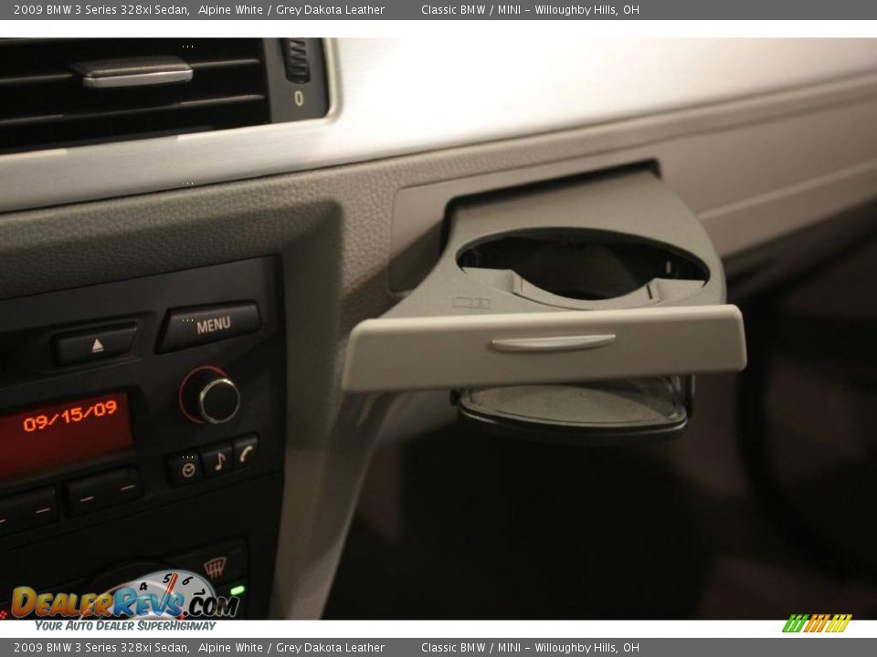 2009 BMW 3 Series 328xi Sedan Alpine White / Grey Dakota Leather Photo #15