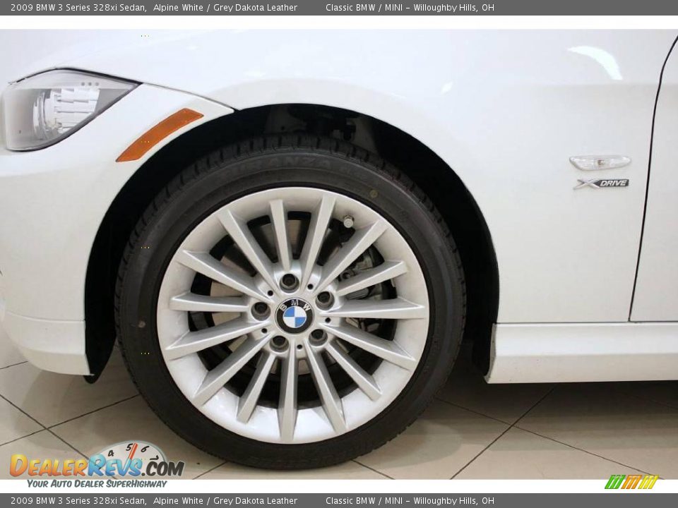 2009 BMW 3 Series 328xi Sedan Alpine White / Grey Dakota Leather Photo #26