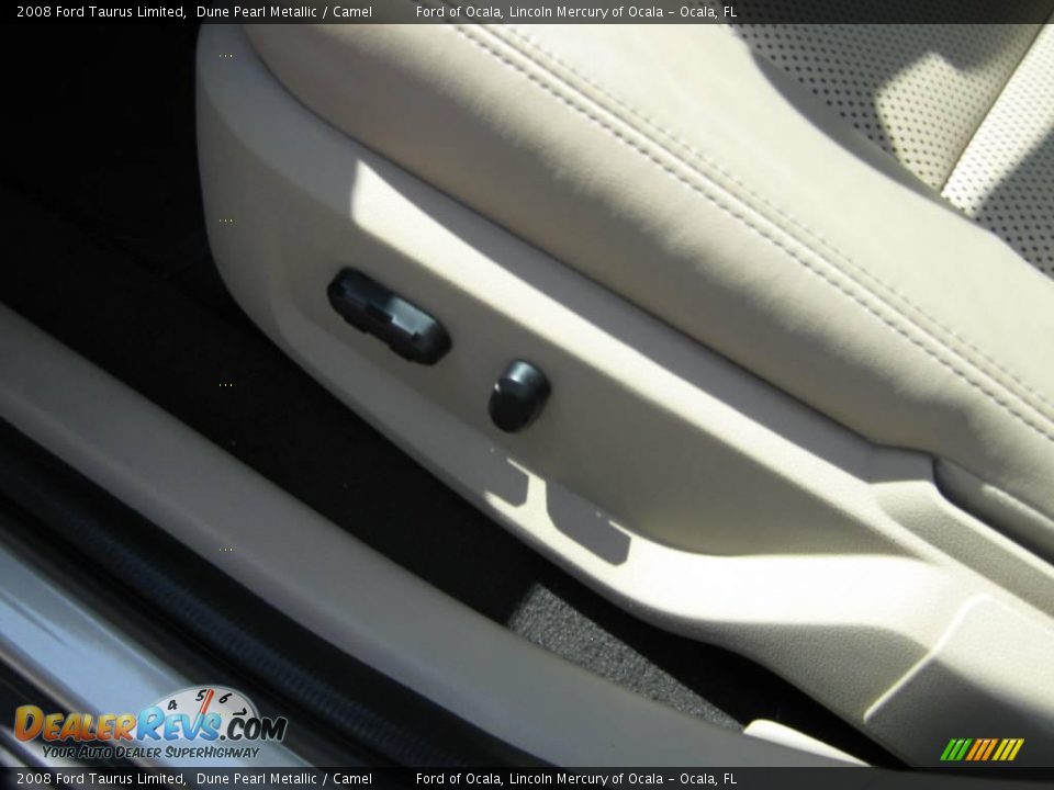 2008 Ford Taurus Limited Dune Pearl Metallic / Camel Photo #16