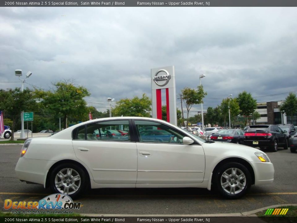 2006 Nissan Altima 2.5 S Special Edition Satin White Pearl / Blond Photo #13