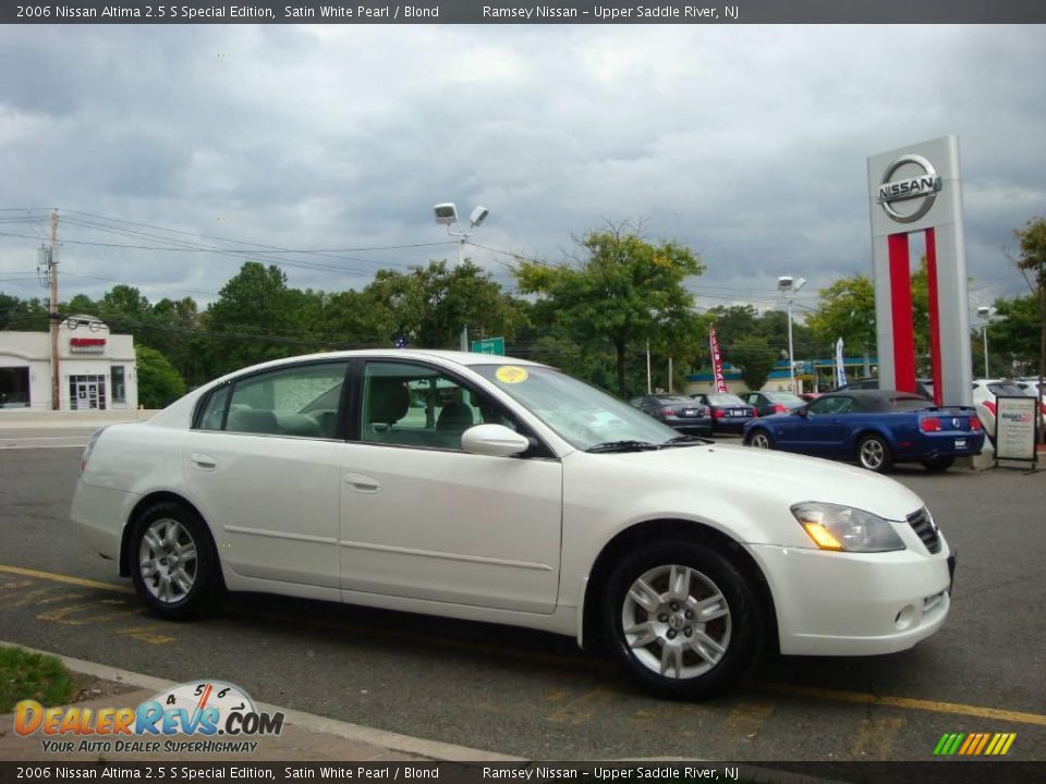 2006 Nissan Altima 2.5 S Special Edition Satin White Pearl / Blond Photo #14