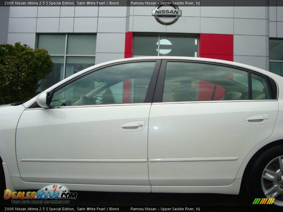 2006 Nissan Altima 2.5 S Special Edition Satin White Pearl / Blond Photo #19
