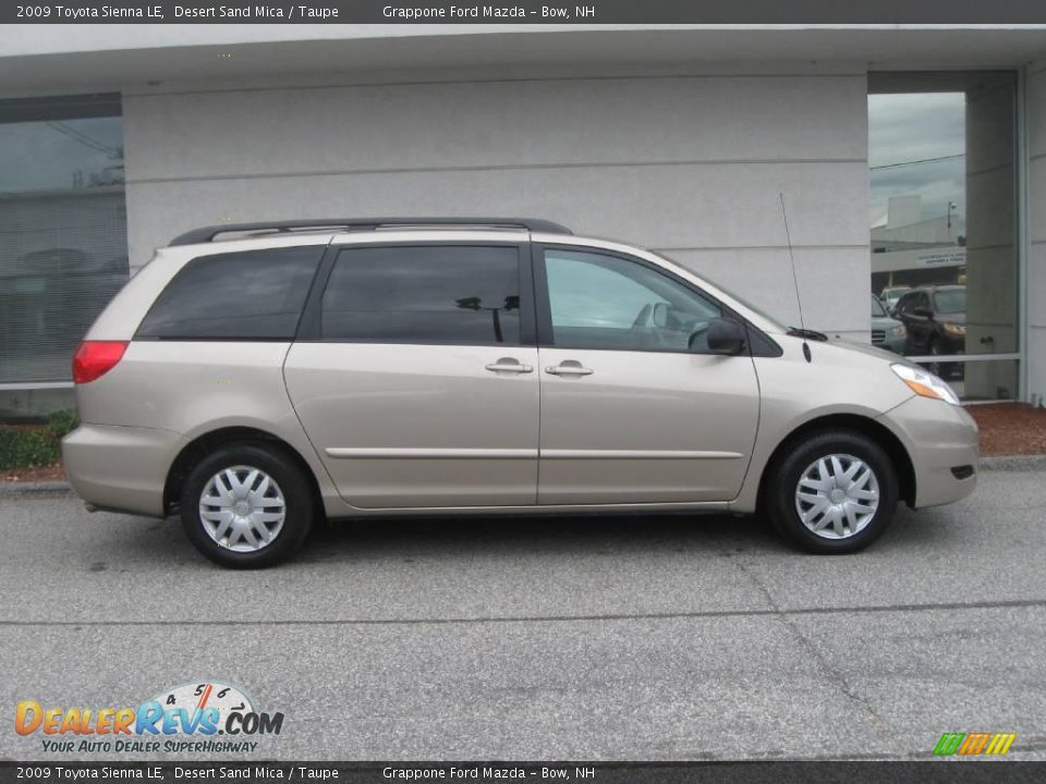 2009 Toyota Sienna LE Desert Sand Mica / Taupe Photo #2