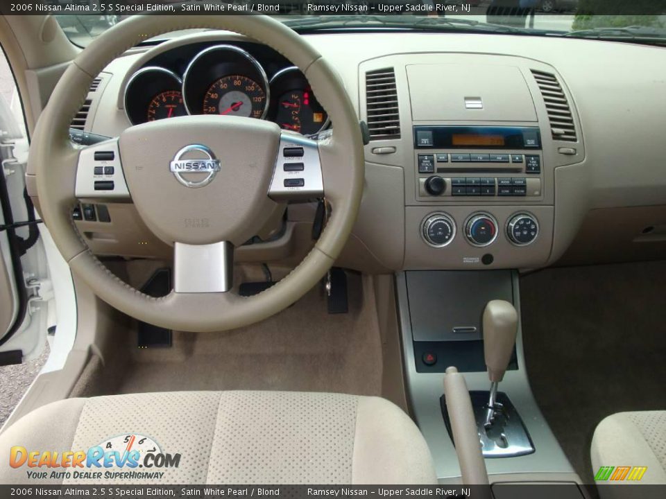 2006 Nissan Altima 2.5 S Special Edition Satin White Pearl / Blond Photo #34