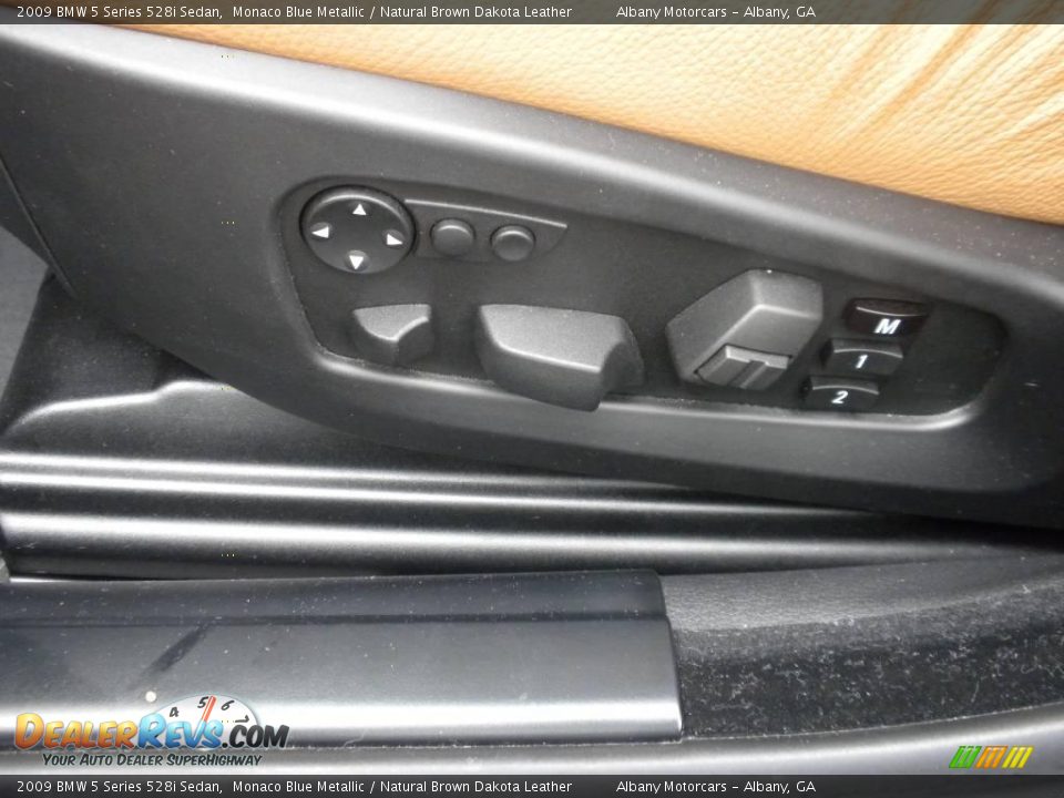 2009 BMW 5 Series 528i Sedan Monaco Blue Metallic / Natural Brown Dakota Leather Photo #16