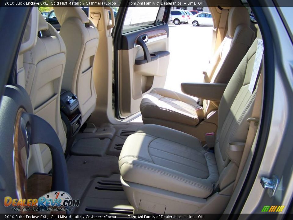 2010 Buick Enclave CXL Gold Mist Metallic / Cashmere/Cocoa Photo #11