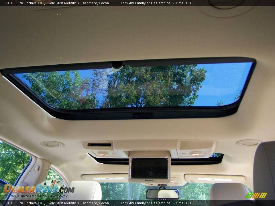 2010 Buick Enclave CXL Gold Mist Metallic / Cashmere/Cocoa Photo #16