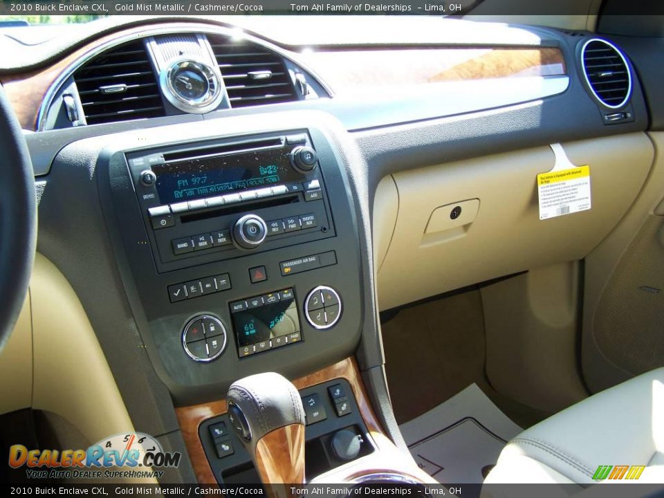 2010 Buick Enclave CXL Gold Mist Metallic / Cashmere/Cocoa Photo #23