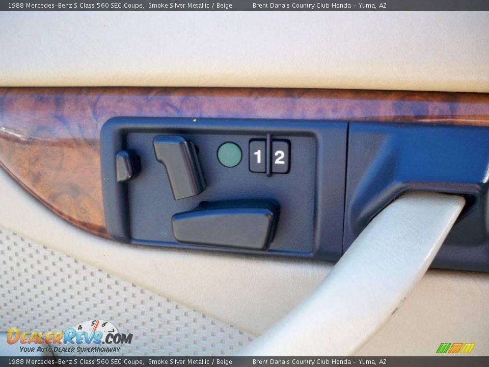 1988 Mercedes-Benz S Class 560 SEC Coupe Smoke Silver Metallic / Beige Photo #14