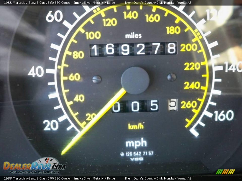 1988 Mercedes-Benz S Class 560 SEC Coupe Smoke Silver Metallic / Beige Photo #17
