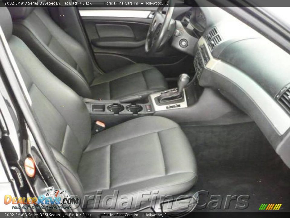 2002 BMW 3 Series 325i Sedan Jet Black / Black Photo #13