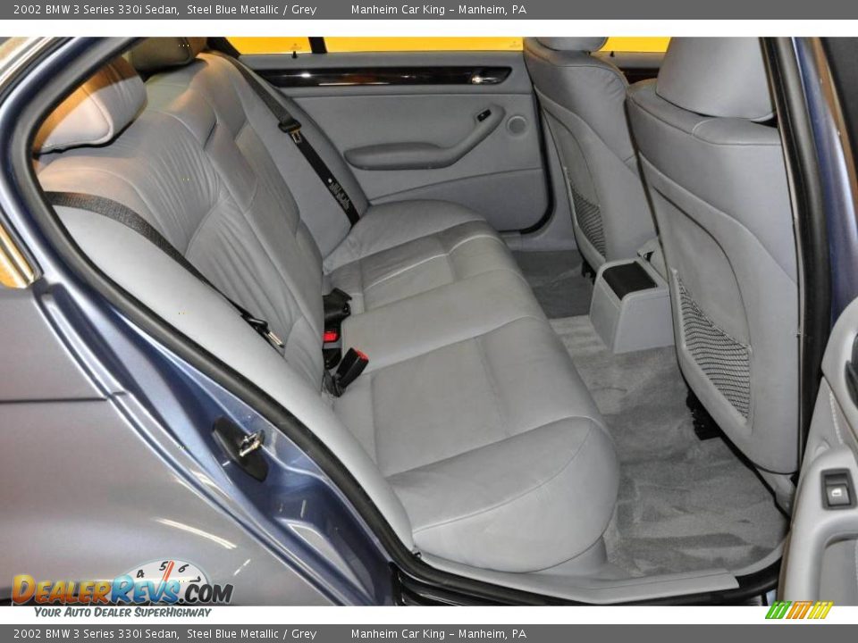 2002 BMW 3 Series 330i Sedan Steel Blue Metallic / Grey Photo #15