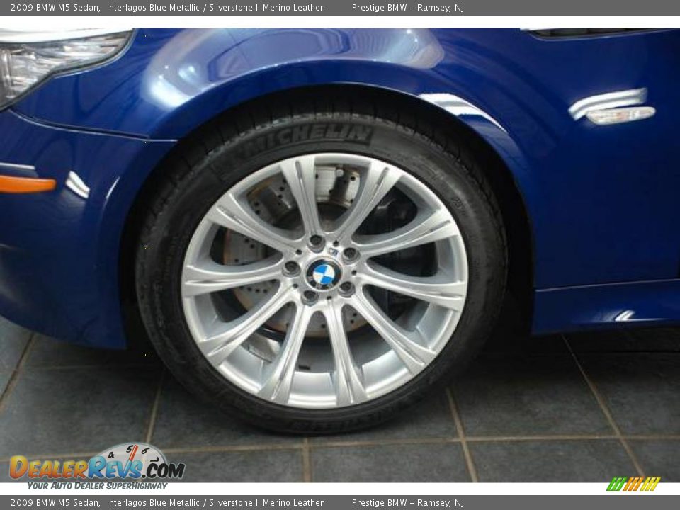 2009 BMW M5 Sedan Interlagos Blue Metallic / Silverstone II Merino Leather Photo #3